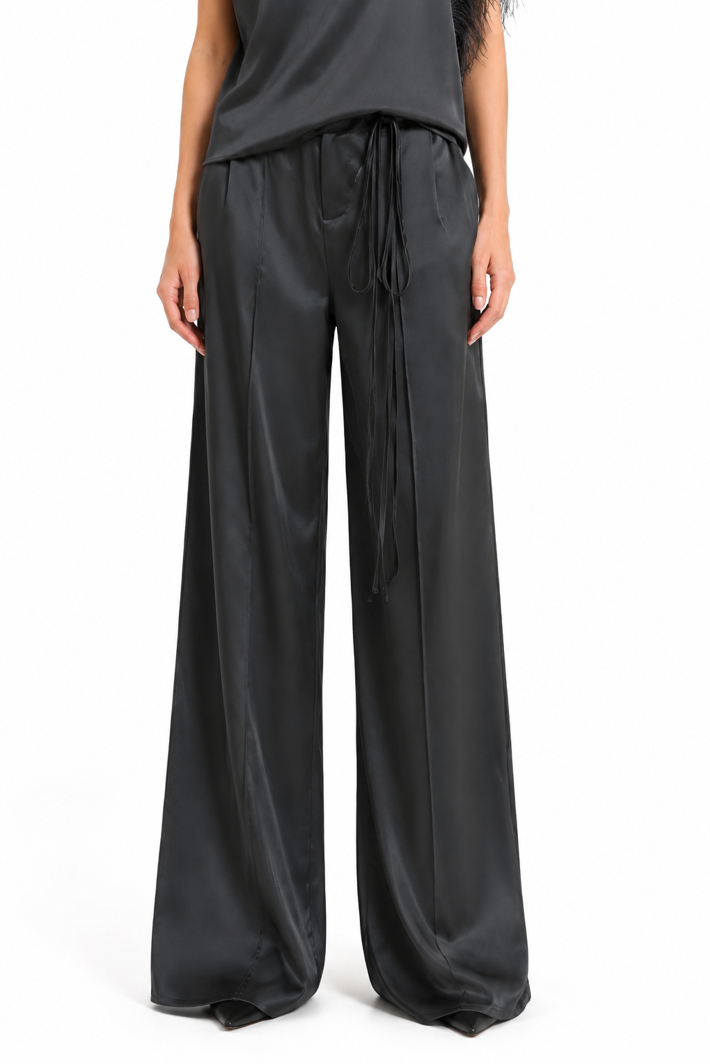 Wide-Leg Trouser
