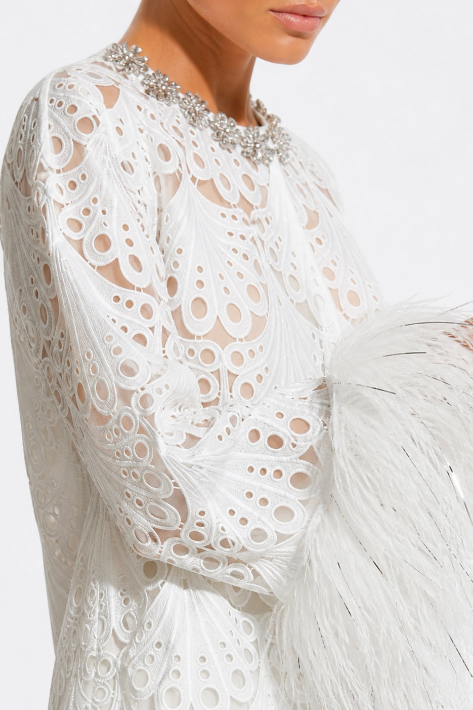 White Peacock Guipure Set